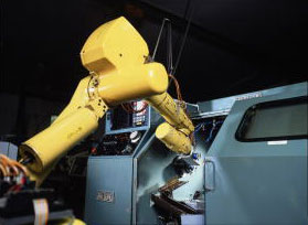 株式会社 日東精密　千葉工場設備 ロボット供給により低コストを実現